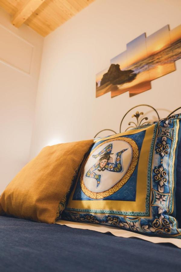La Pomelia B&B Sofia Trappitello Ngoại thất bức ảnh